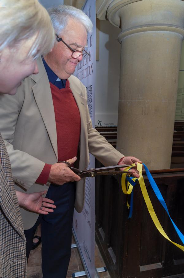 Rev. Simon Hill & Yolanda officially opening the exhibition.