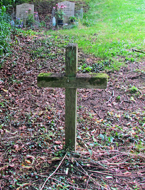Graveyard Memorial 117