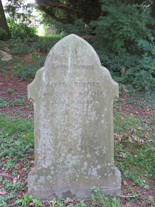 Graveyard Memorial 118