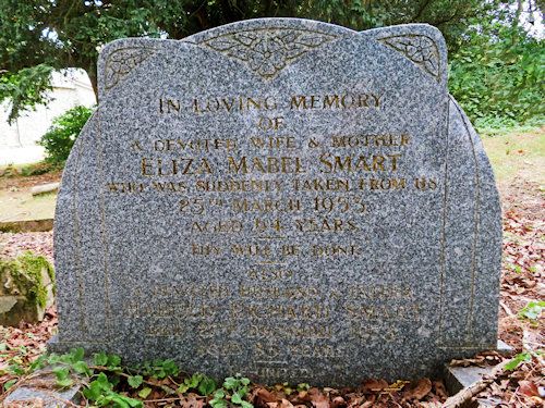 Graveyard Memorial 141b