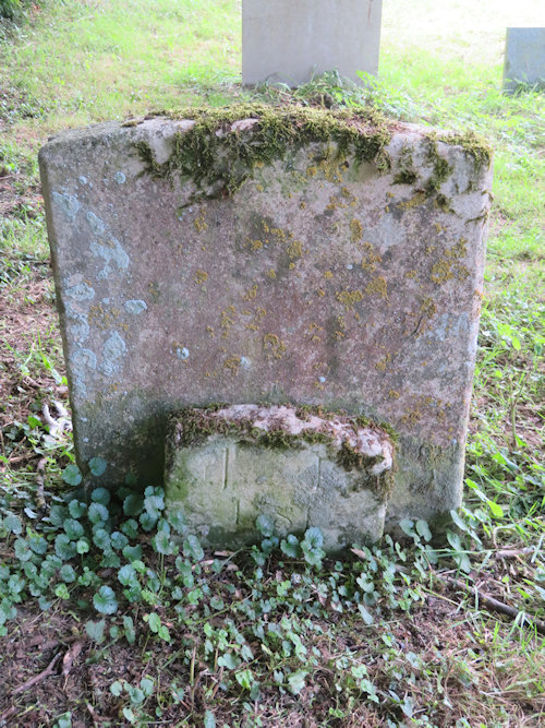 Graveyard Memorial 35