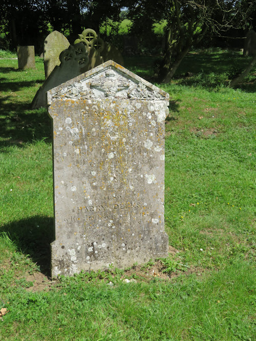 Graveyard Memorial 83a