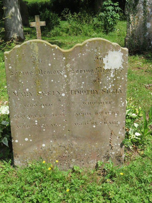Graveyard Memorial 96b